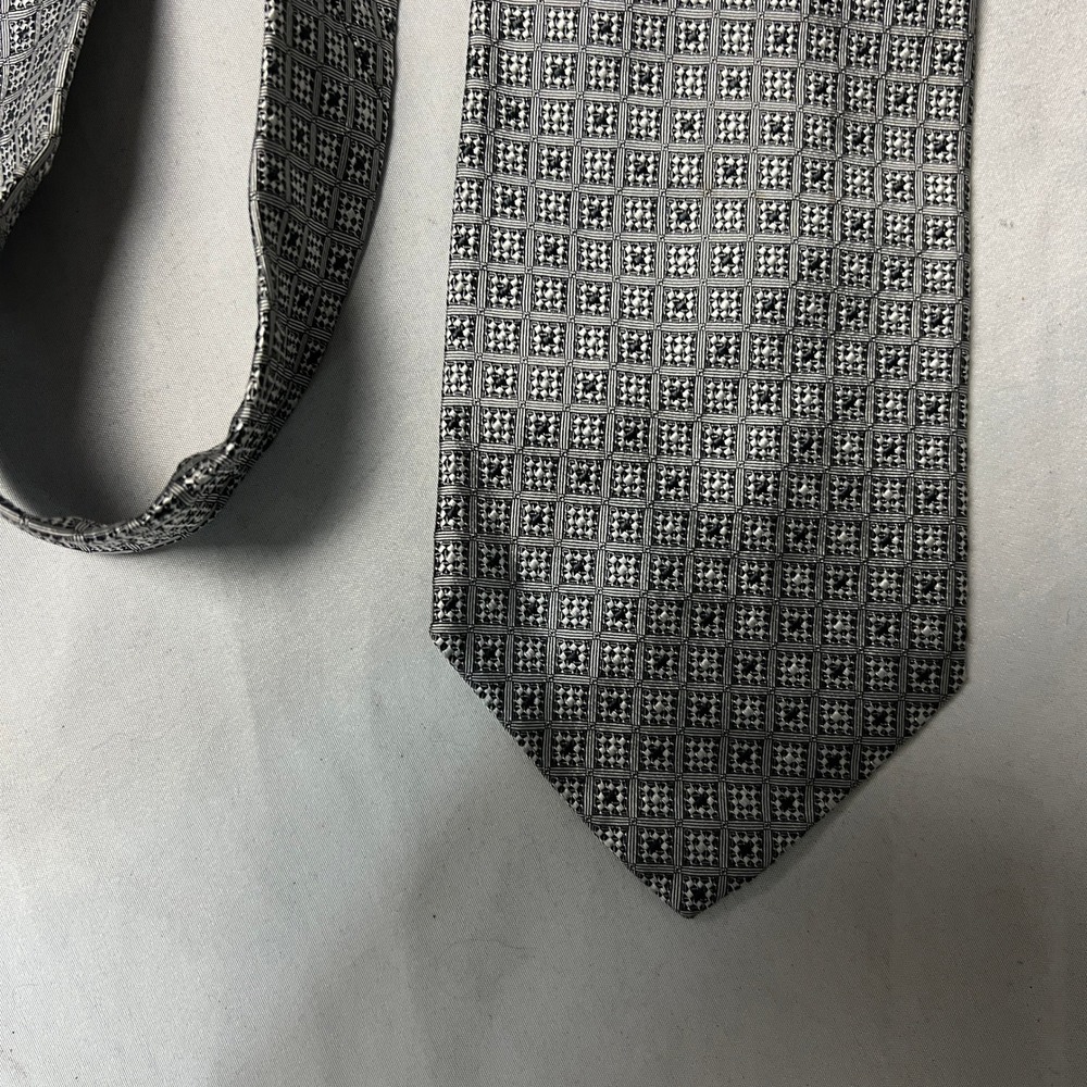 Daniel Craig Italian Silk Geometric Silver Square‎ Dice Pattern Necktie Retro